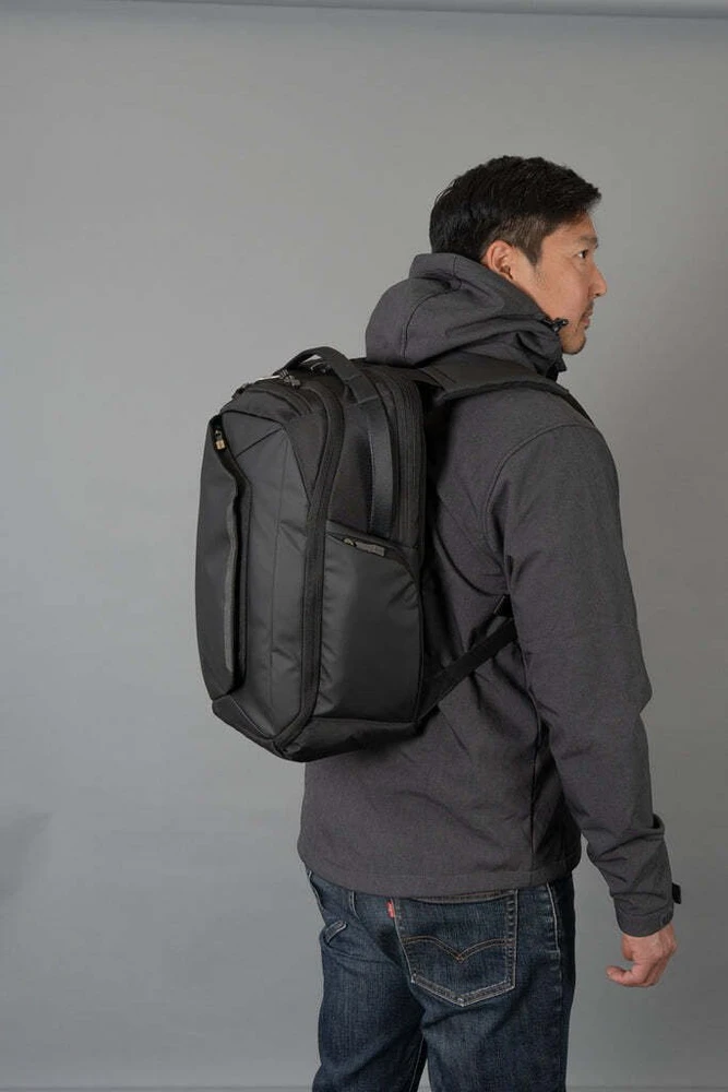 Targus | Pro-Tek Tech | Tinka iki 16 " | Backpack | Shoulder strap | Juodas