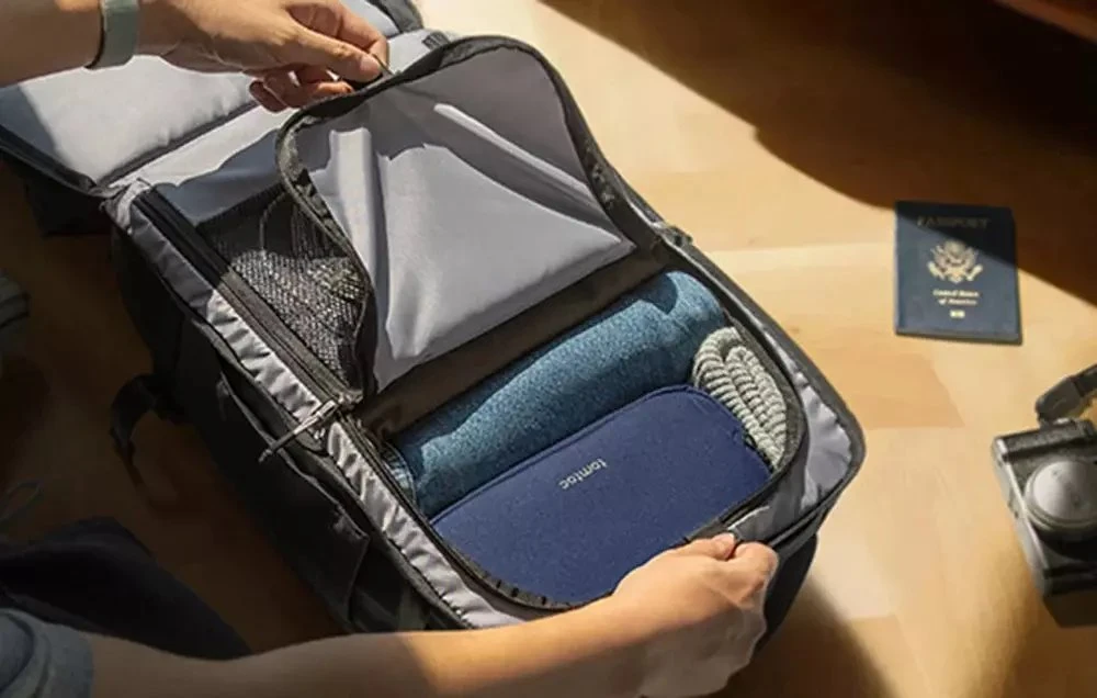 TOMTOC Navigator-T66 Liteway kelioninė kuprinė 28L/15.6" (juodas)