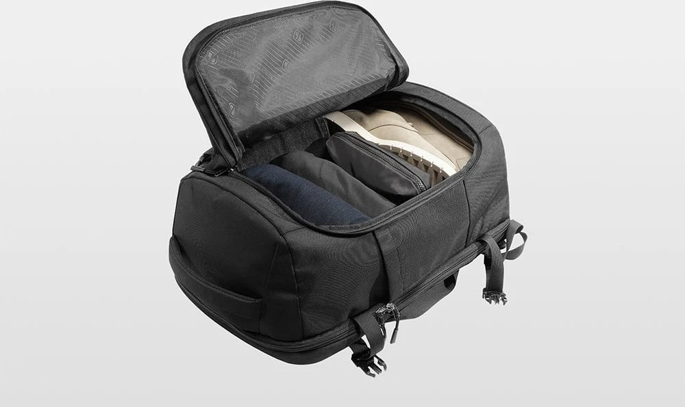 Travel Nešiojamas kompiuteris Backpack Tomtoc Navigator-T66 17"/40L (juodas)
