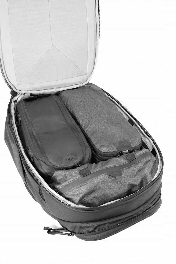 Turistinė kuprinė Peak Design Kuprinė Travel Line Peak Design Travel Backpack 30L Juodas – juoda