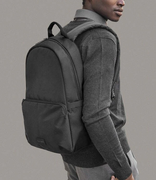Nešiojamas kompiuteris backpack Tucano Baldo for laptop 15.6″/MacBook Pro 16″ juodos spalvos