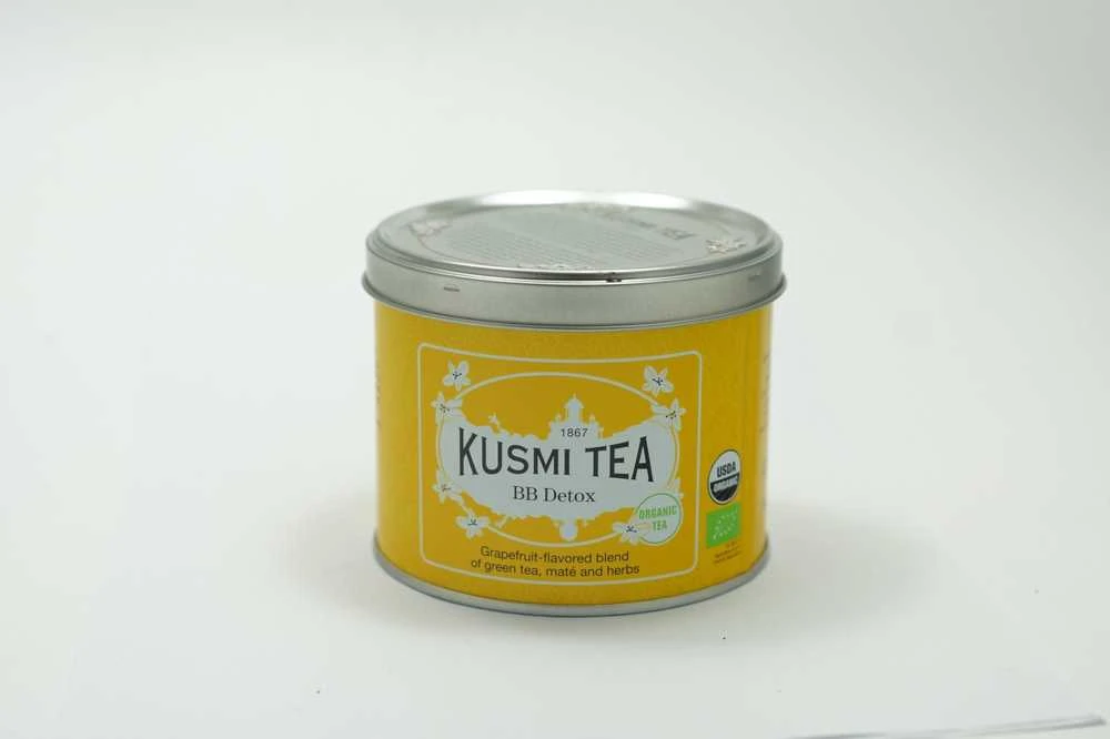 Organinis žaliosios ir matės arbatos mišinys „Kusmi Tea BB Detox“, 100 g (metalinėje dėžutėje)