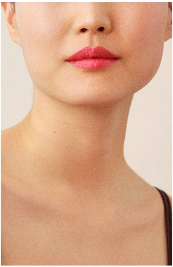 La Perla Matte Silk Matte Kreminis Lipstick 103 Coral Raudona 3.5 g