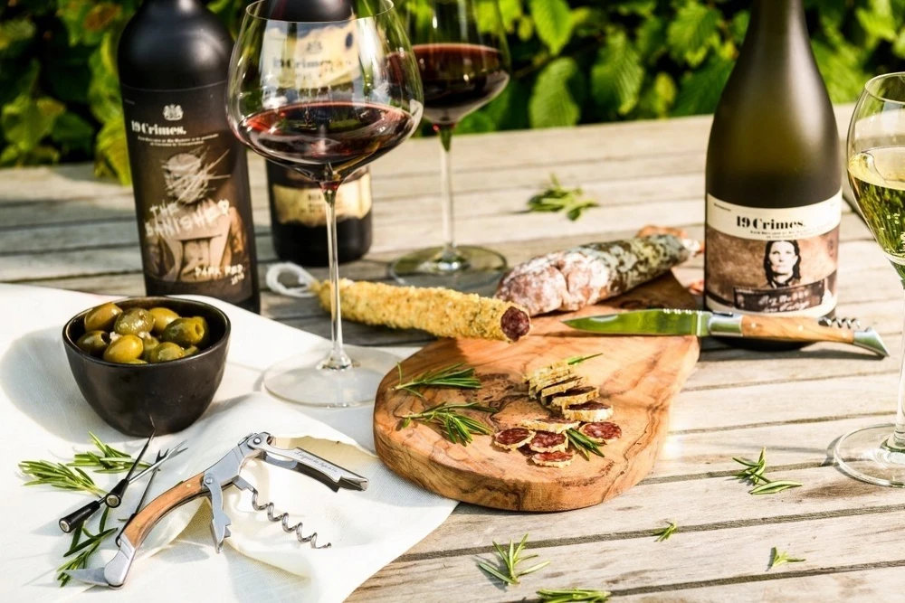 Kamščiatraukis LAGUIOLE by STYLE DE VIE, alyvmedis