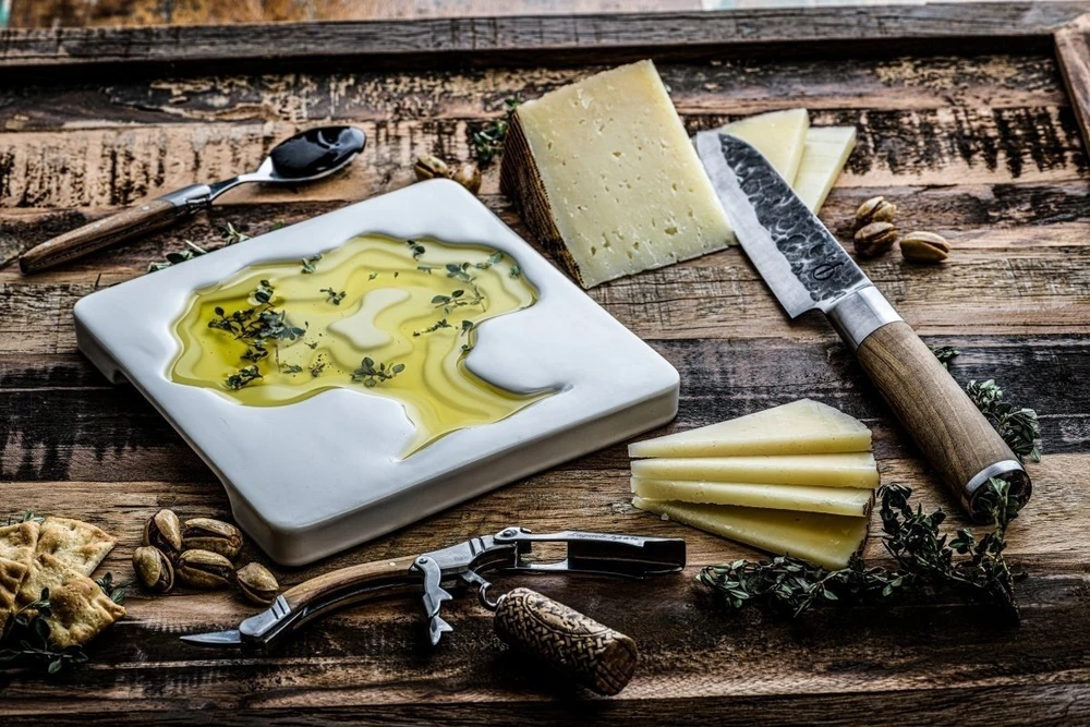 Kamščiatraukis LAGUIOLE by STYLE DE VIE, alyvmedis