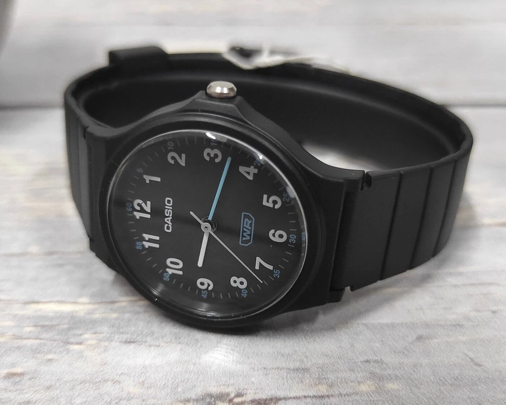 Laikrodis Casio LQ-24B-1BEF
