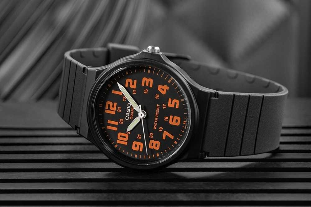 Laikrodis UNISEX CASIO MQ-71-4BDF + BOX