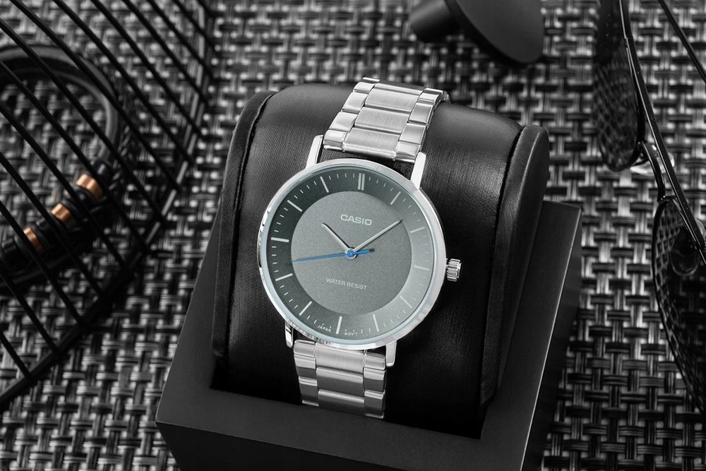 Vyriškas laikrodis CASIO MTP-VT04D-8EDF + DĖŽUTĖ