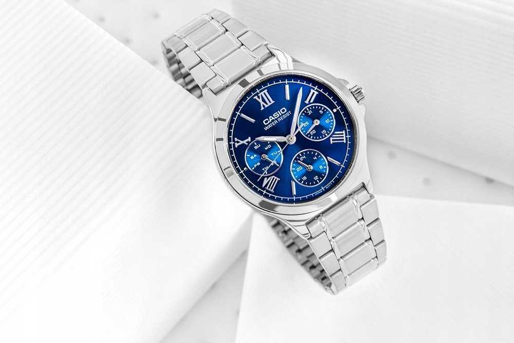 Laikrodis Casio Vintage kolekcija CASIO COLLECTION LADY MULTIFUNCTION - Mėlynas LTP-V300D-2A2UDF