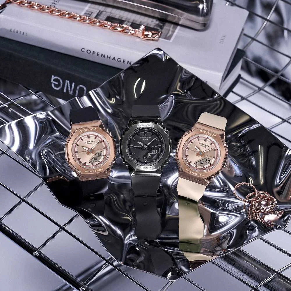 Laikrodis Casio G-shock analoginis-skaitmeninis moteriškas GM-S2110PG-1A4ER