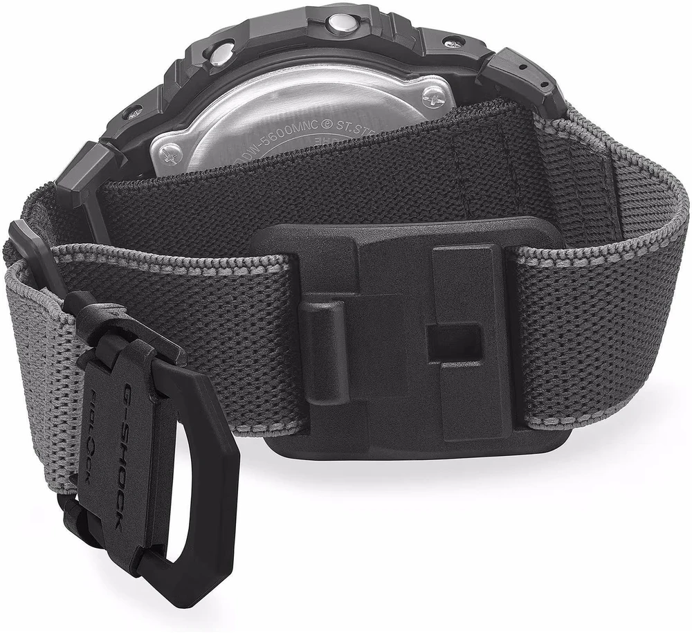 Laikrodis Casio G-Shock DW-5600MNC-1ER