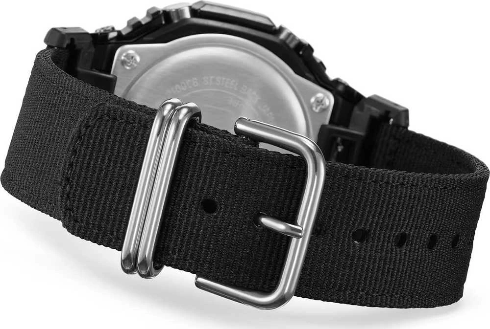 Laikrodis „Casio G-SHOCK ORIGIN GM-2100CB-1AER“ su metalu