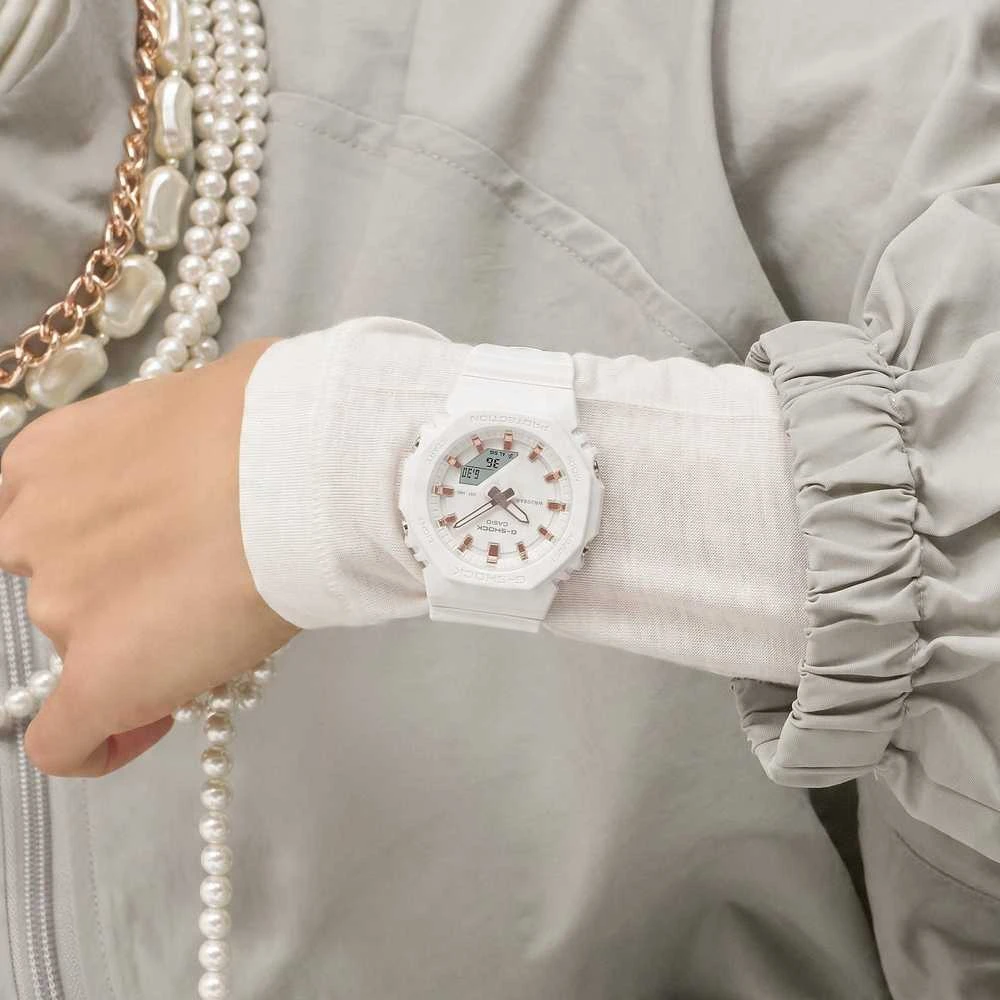 „Casio G-shock“ analoginis-skaitmeninis moteriškas laikrodis GMA-P2100M-7AER