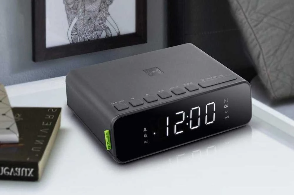 Muse Mūza | DAB+/FM RDS radijas | M-175 DBI | Signalizacijos funkcija | AUX į | Juodas