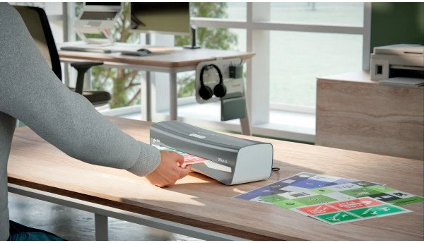 Laminavimo aparatas LEITZ iLAM OFFICE, A4, sidabro sp.