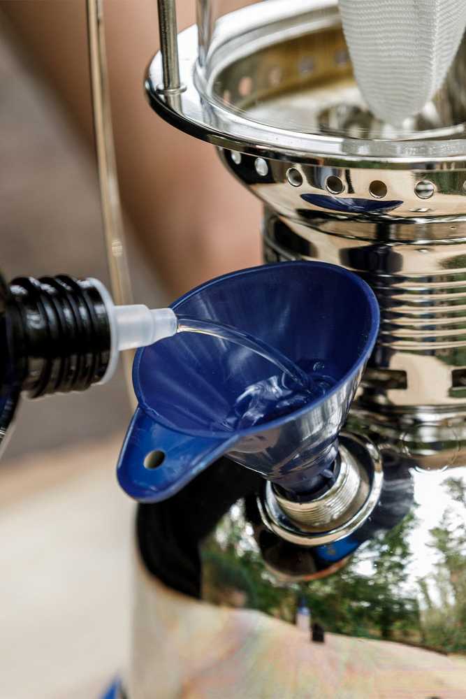 Žibalinis šviestuvas Petromax HK500 Chrome