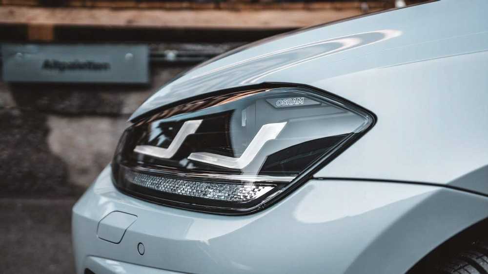 Lampa Osram LED HL 109-BK automobiliui Golf VII+ (juodos spalvos)