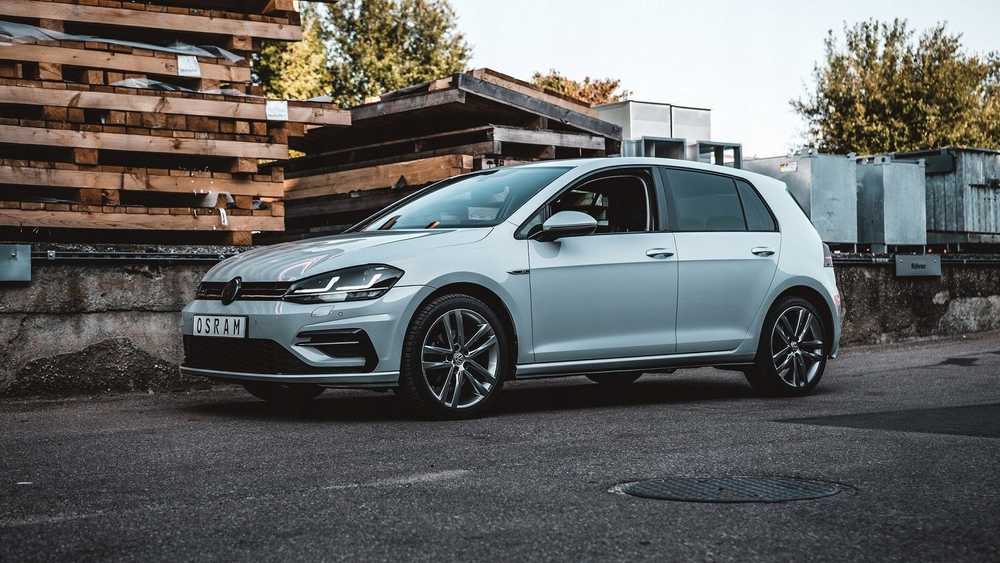 Lampa Osram LED HL 109-BK automobiliui Golf VII+ (juodos spalvos)