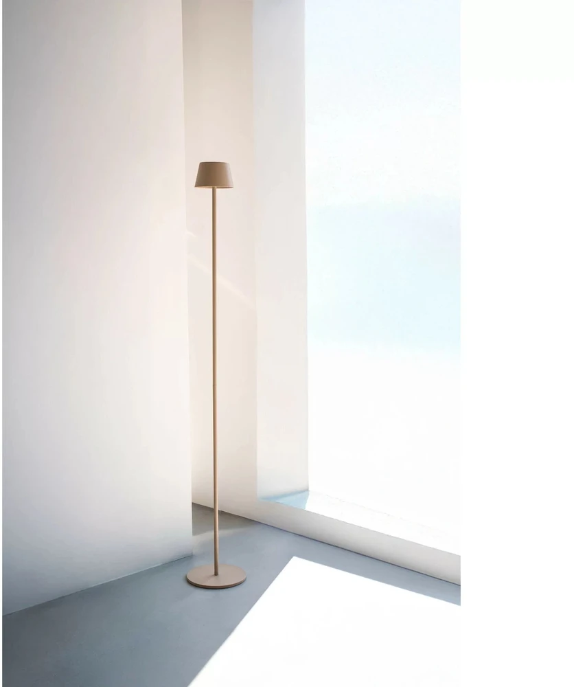 Verlo Floor lamp, sand, Tali
