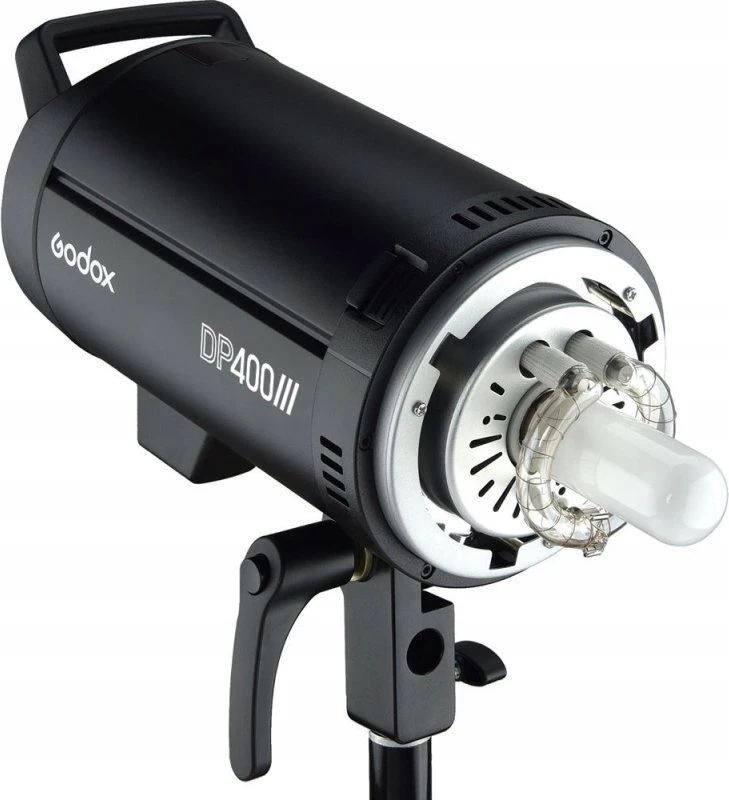 „Godox DP400III Studio Flash“.