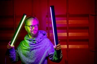 Apšvietimo Įranga - Newell RGB Kathi Pro II LED Lempa (reguliuojama 2700-6500K, 12 efektų, programėlės valdymas)