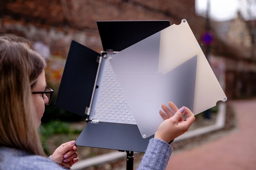 Newell RGB Vividha Effect LED lempa