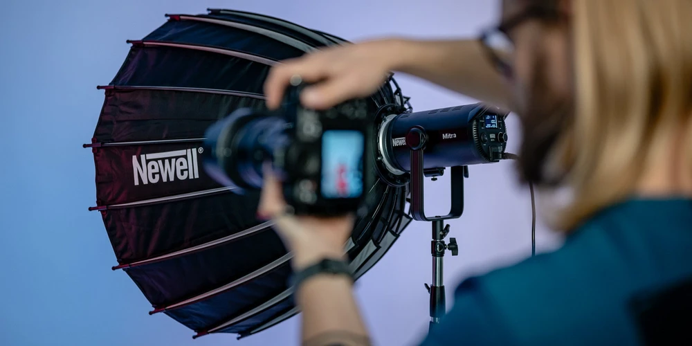 LED Šviestuvas Newell RGB Mitra 180