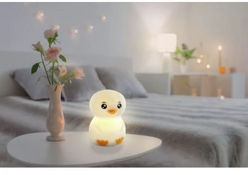 Lampka wtykowa do gniazdka Ansmann Lampka nocna Pingvinas Leon aku USB-C