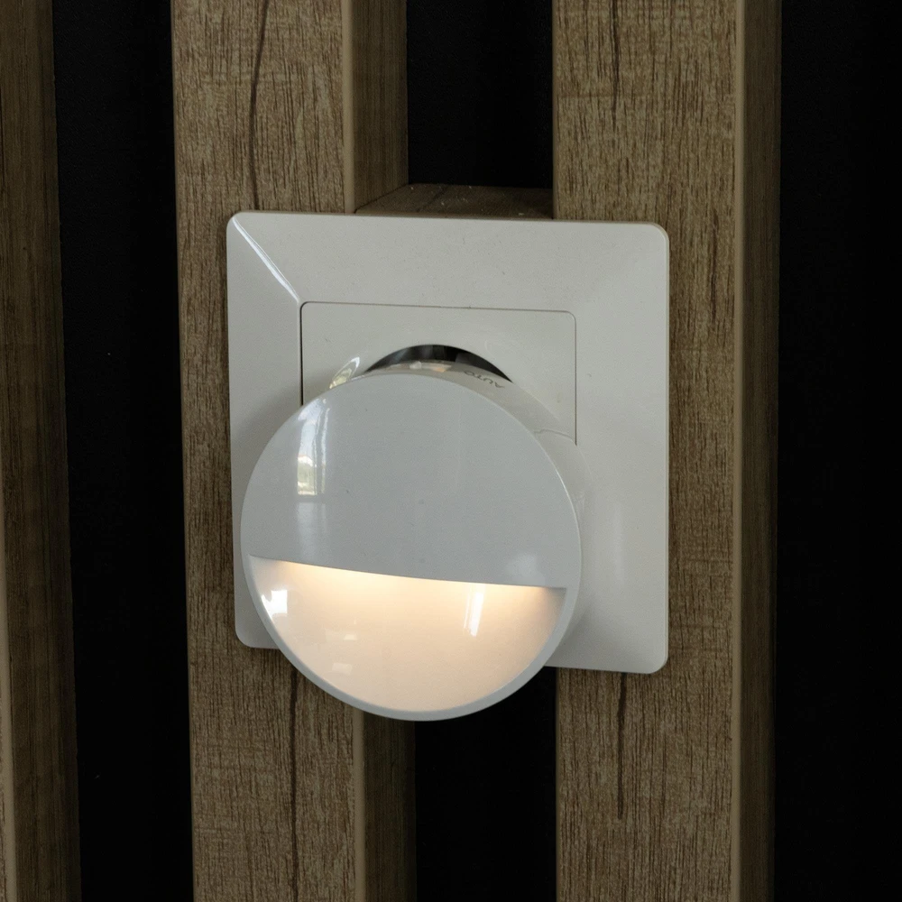 Lampka wtykowa do gniazdka ENTAC Entac ENL-0.8W-CDS lampka nocna wtykana do gniazdka Lampka nocna do gniazdka