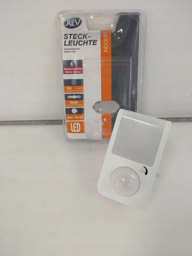 Sieninis šviestuvas Lampka wtykowa do gniazdka REV REV LED Plug-In Wall Light with Motion Detector 2,5W baltas