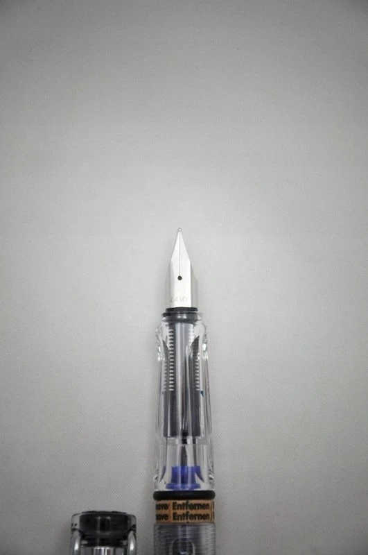 Lamy Plunksnakočio rašiklis LAMY Safari 012, M, permatomas