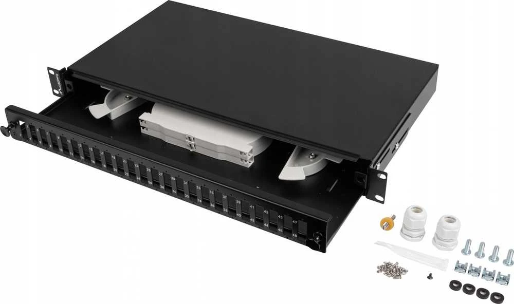 LANBERG šviesolaidinė komutacinė panelė 24XSCDX/24XLQD Rack 19inch