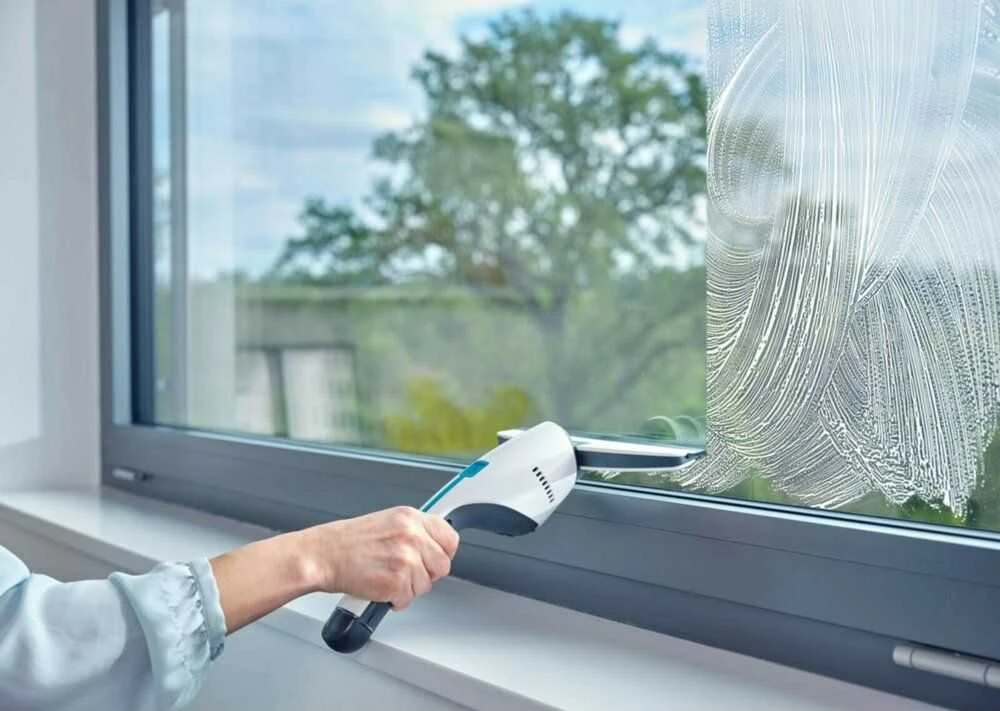 Leifheit 51030 elektrinis langų valytuvas Baltas