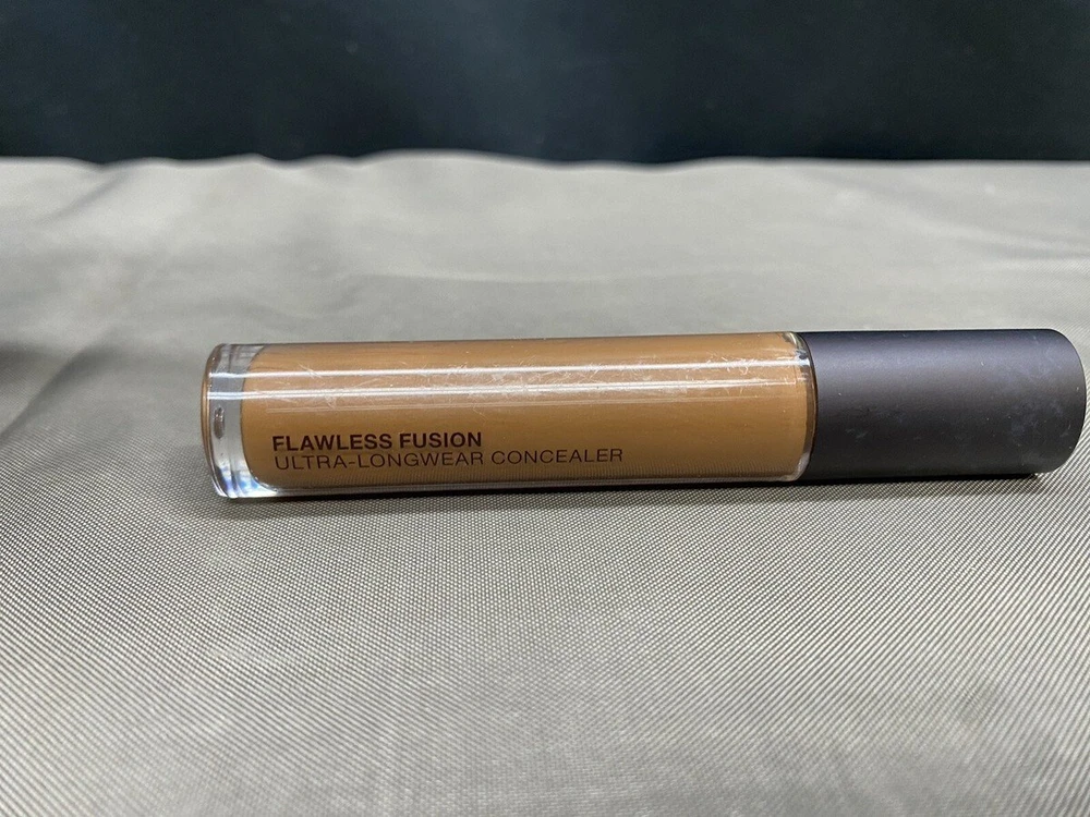 Laura Mercier Flawless Fusion Ultra-Longwear Maskuoklis, 7 ml