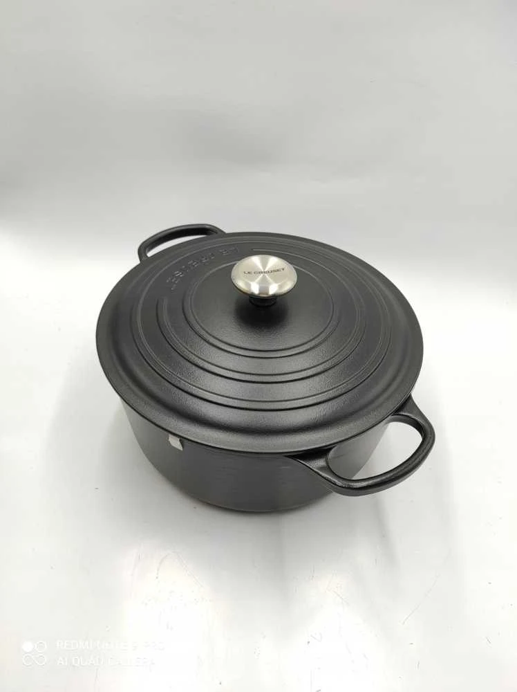 Virtuvinis Indas - Le Creuset Signature Keptuvė 28cm Apvalus Juodas