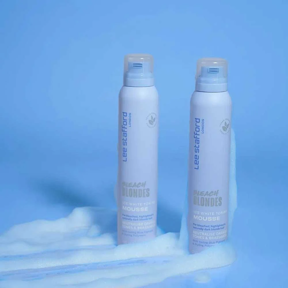 Lee Stafford Lee Stafford - Bleach Blondes Ice Baltas, Tonizuojančios Putos 200 ml
