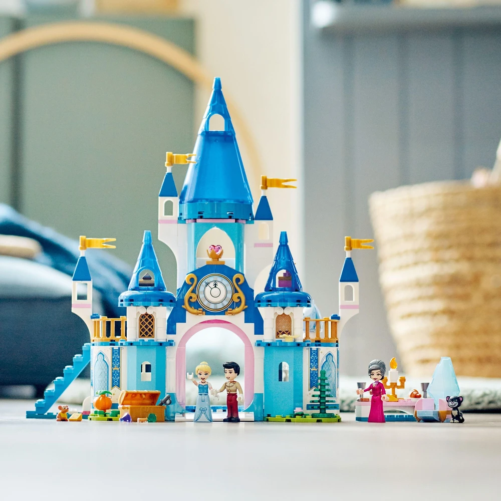 LEGO® ǀ Disney Pelenės ir Žavingojo princo pilis 43206 konstravimo rinkinys (365 dalys) 43206