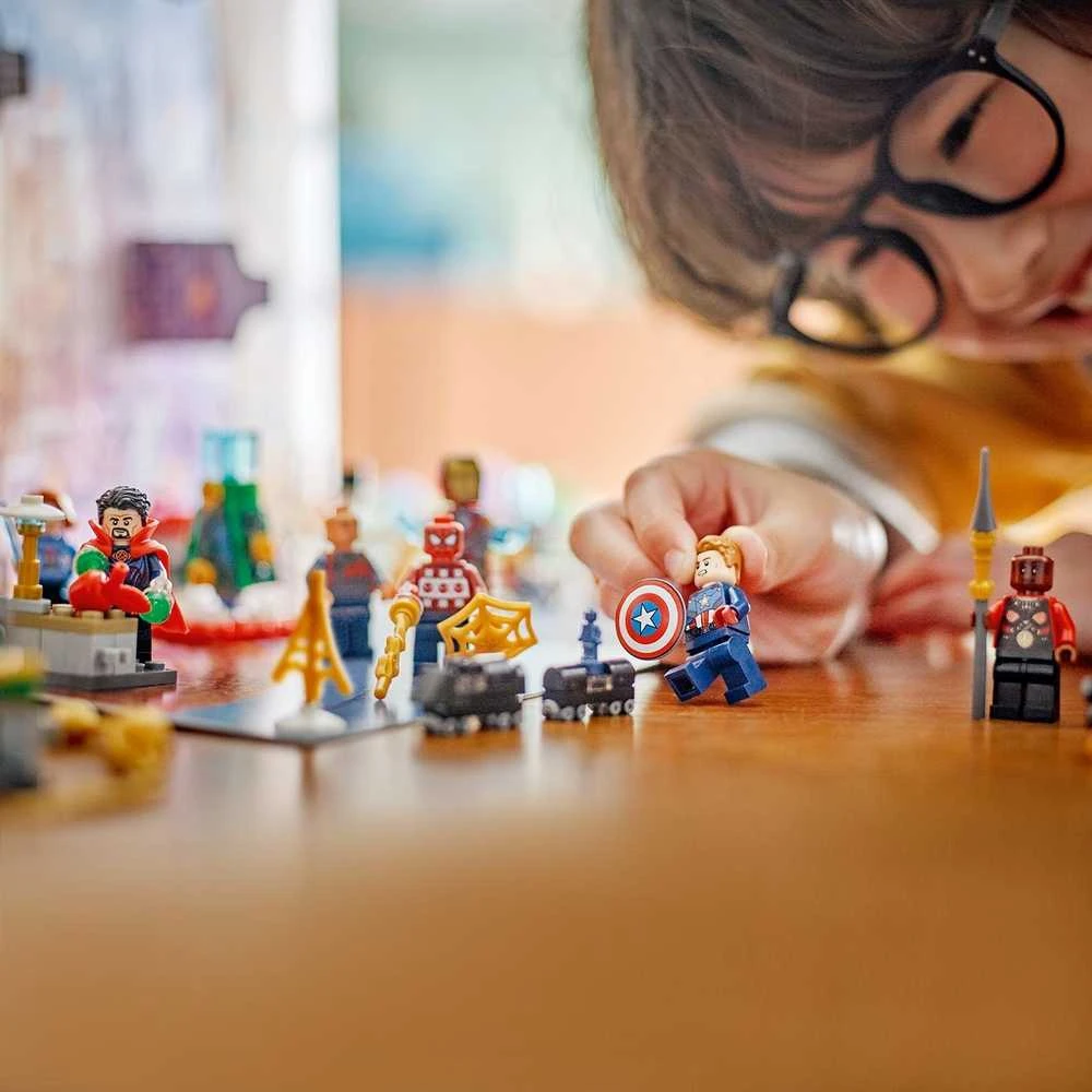 LEGO® Super Heroes Keršytojų advento kalendorius (76267)