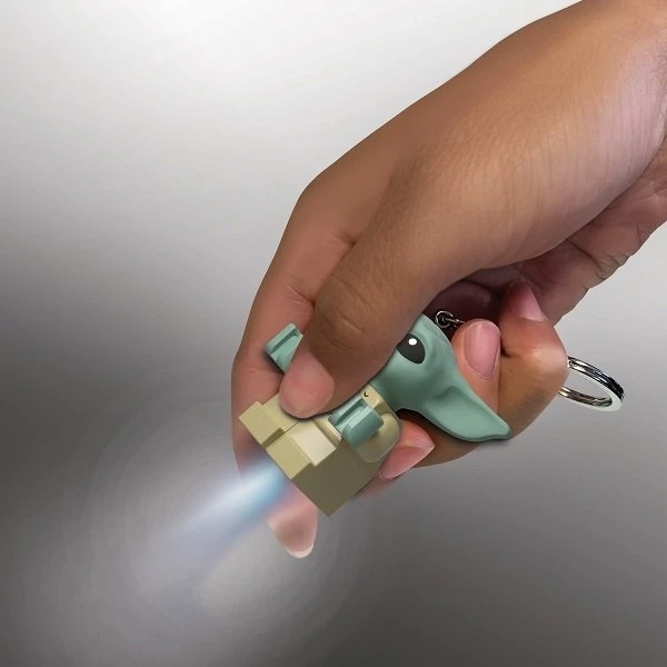 LEGO Star Wars Baby Yoda raktų pakabukas su žibintuvėliu LGL-KE179