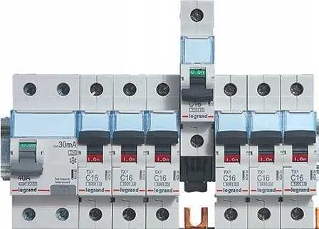 Legrand grandinės pertraukiklis Legrand 1P C 6A 6kA AC S301 605606/403430