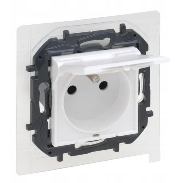 Legrand GN.1-KR.Z/U IP44 B/Baltas NILOE STE