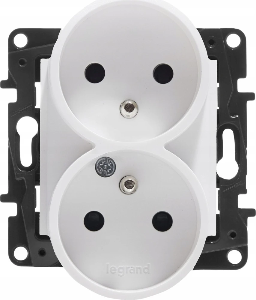 Legrand Niloe Step Lizdas maitinimo blokas dvigubas 2x2P+Z keliems rėmams, varžtiniai gnybtai, su kontaktine sklende balta 863134