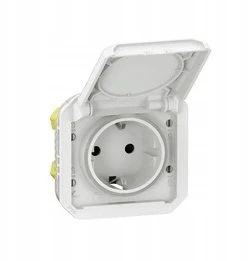 Legrand 069640L NAUJAS PLEXO 55 Schuko lizdas 2P+Z gnybtai auto mechanizmas 16A - 250V AC baltas 069640L