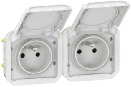 Legrand 069642L NAUJAS PLEXO 55 Lizdas 2x2P+Z horizontalus mechanizmas 16A - 250V AC baltas 069642L