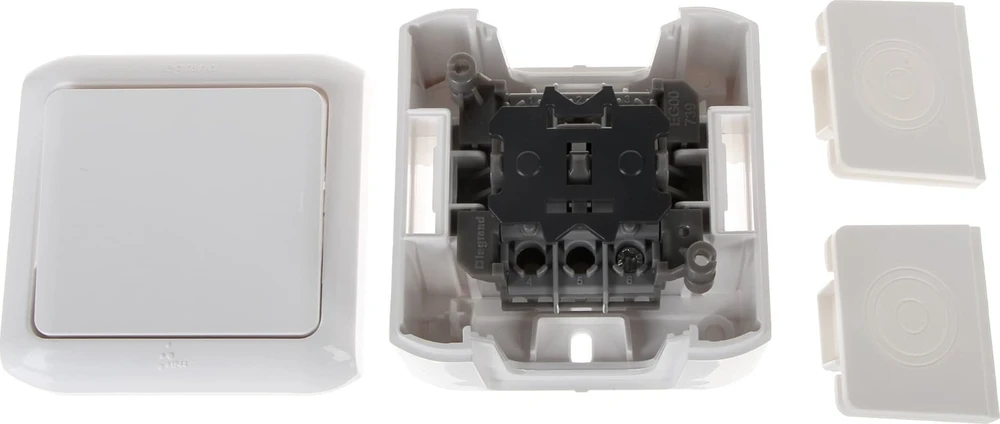PAVIENIS MOMENTINIS MYGTUKAS LE-782364 Forix 230 V 6 A LEGRAND