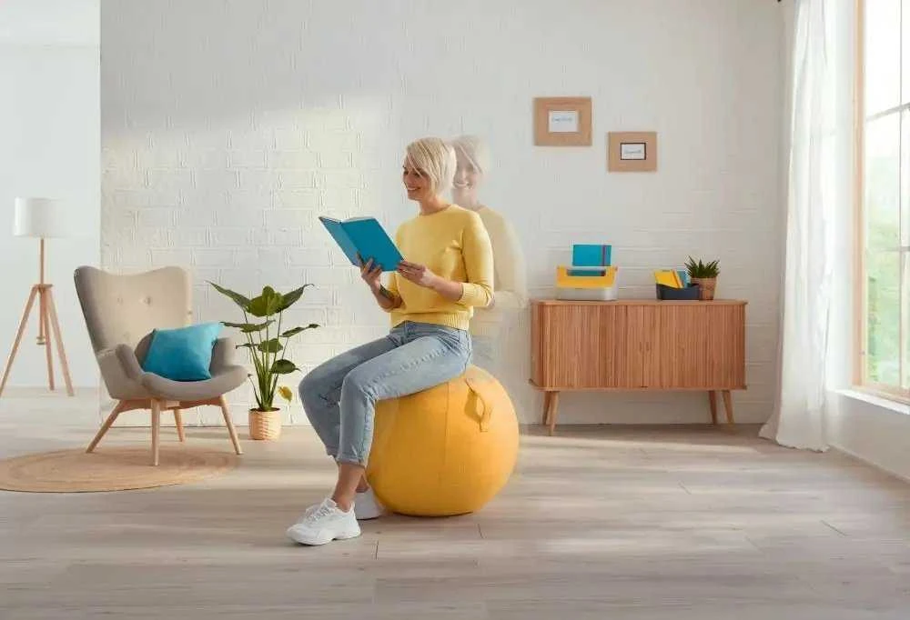 Sėdėjimo kamuolys Leitz Ergo Cosy, 65cm, šiltai geltonos spalvos
