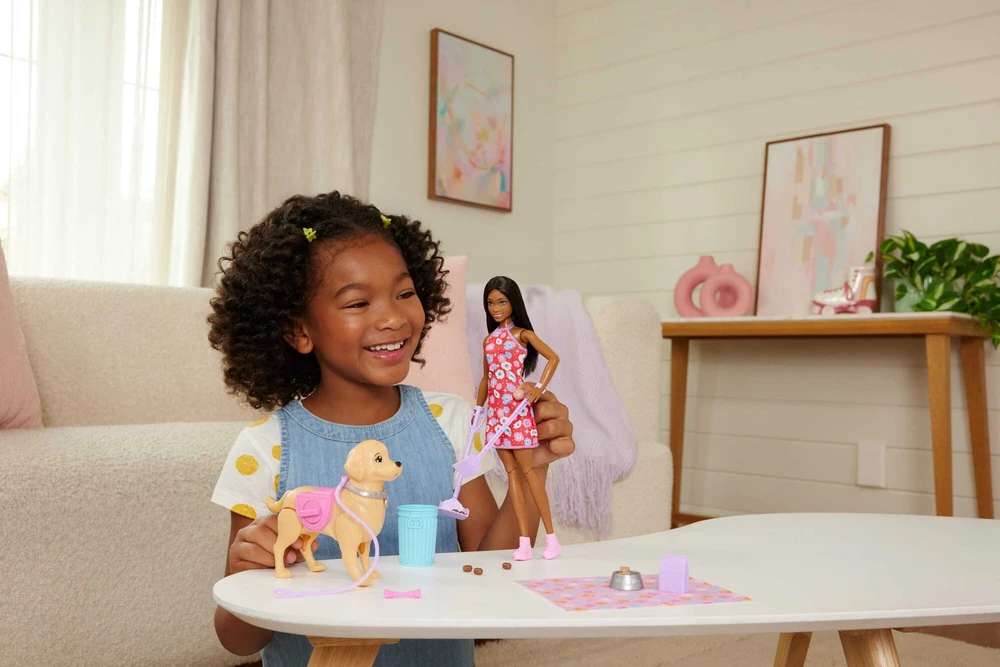 Mattel Lėlė Barbie su šuniuku ir šepetėliu