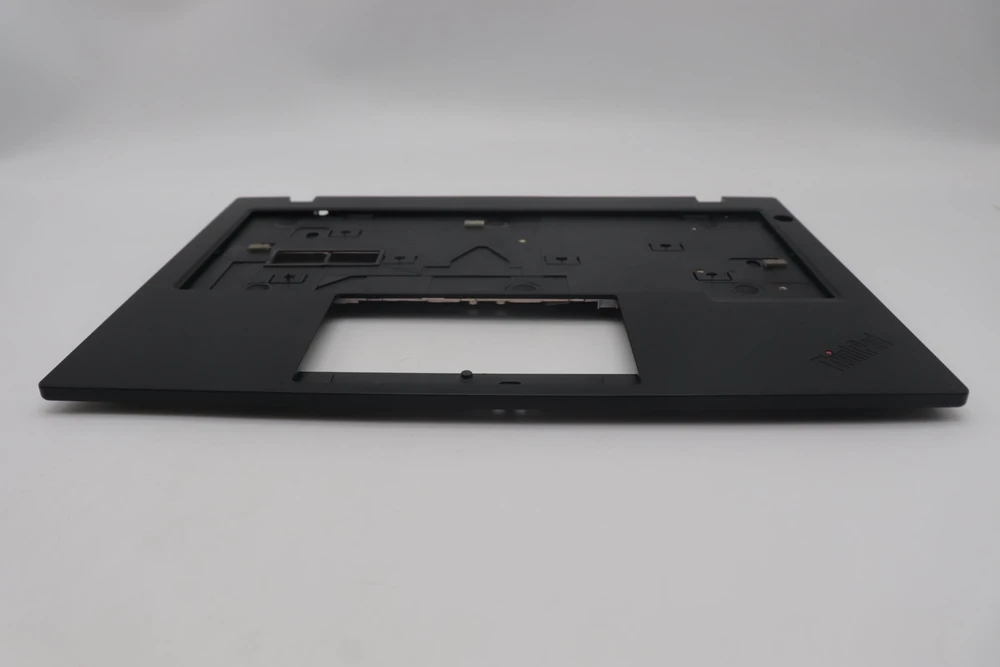 Lenovo Cover assembly for AMD