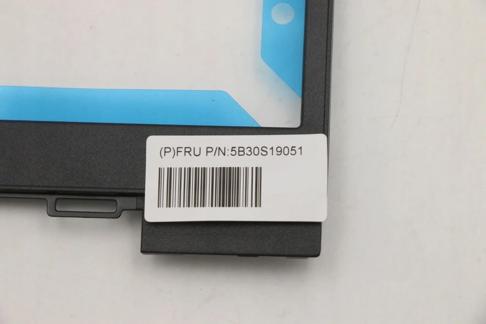 Lenovo LCD bezel with webcam lens