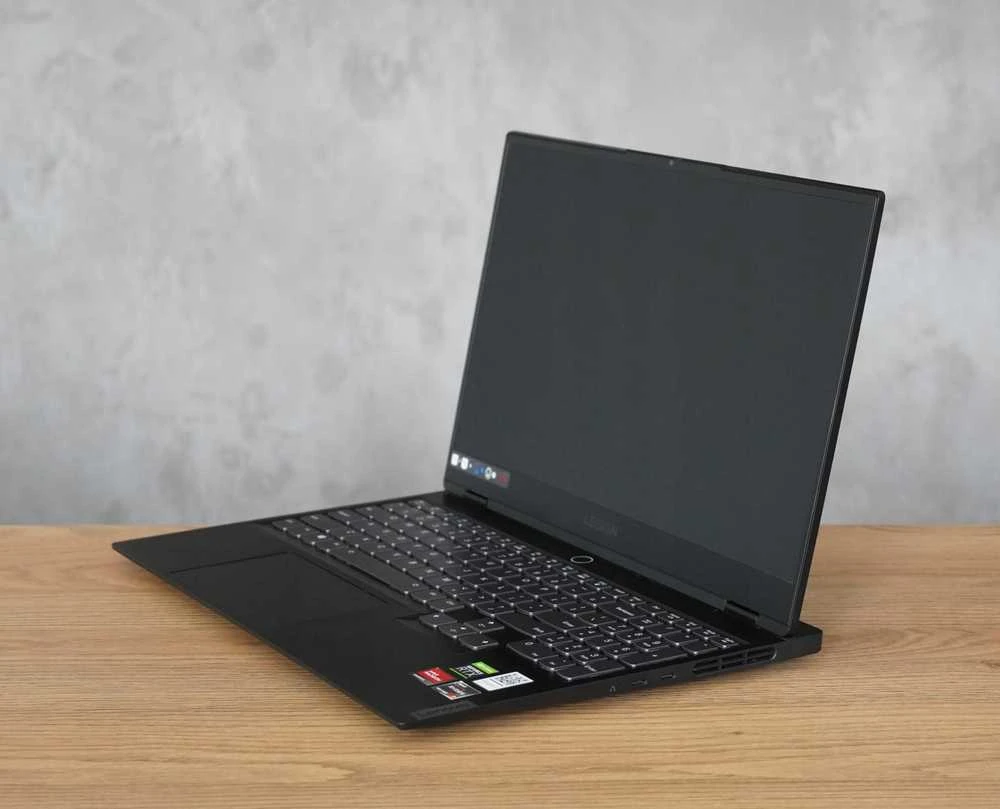 Lenovo „ThinkSystem 2U“ našumo ventiliatoriaus pasirinkimo rinkinys – dvigubi peiliukai